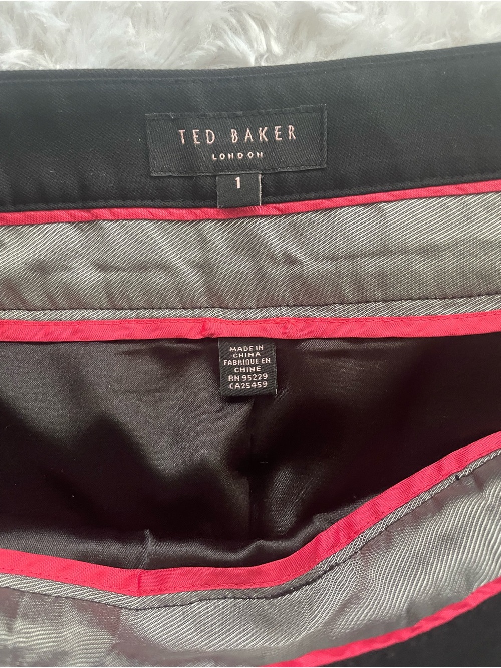 Ted Baker London Pencil Skirt with front button details - Picture 3 of 9